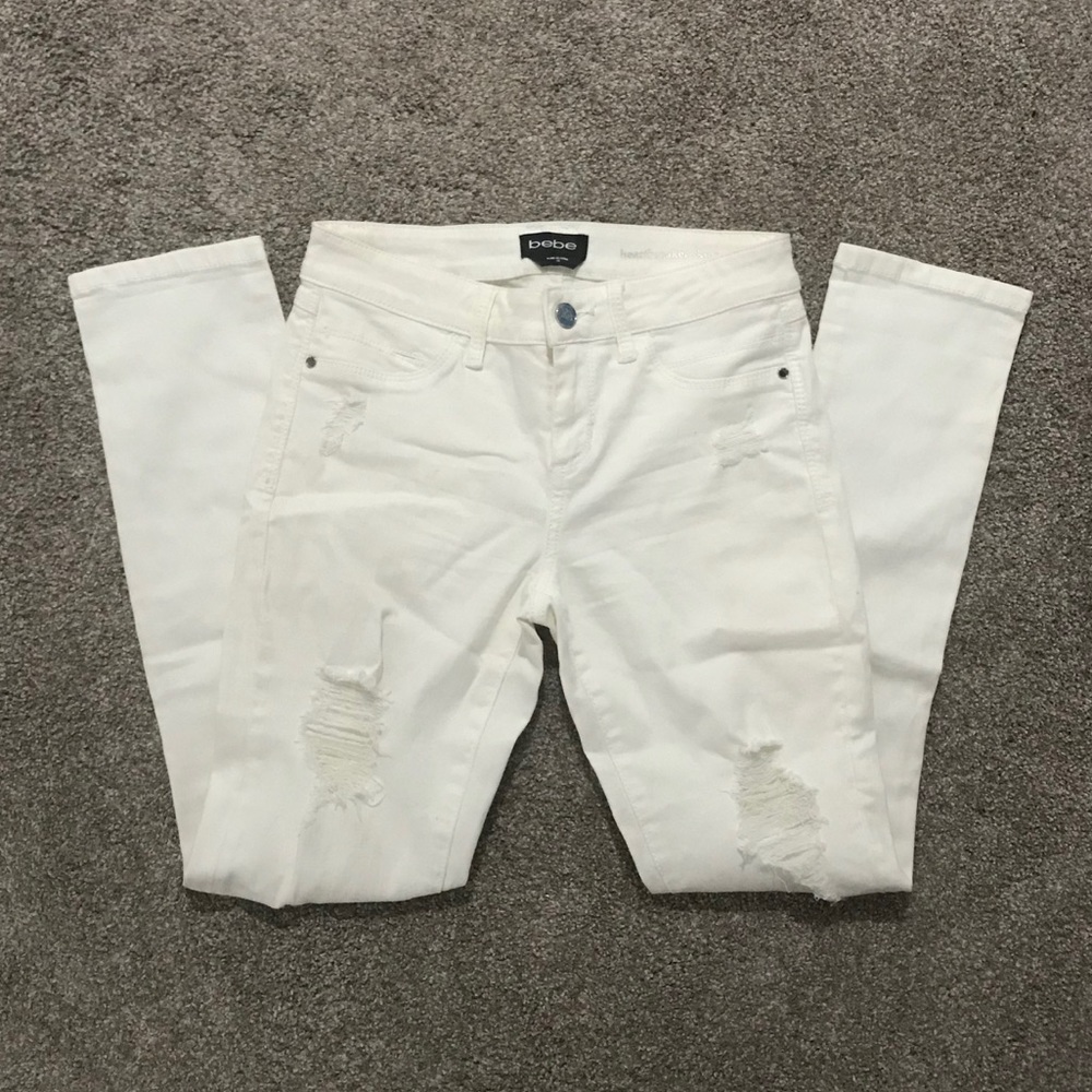 Bebe Ivory White Heartbreaker Ripped Jeans - Size 26
